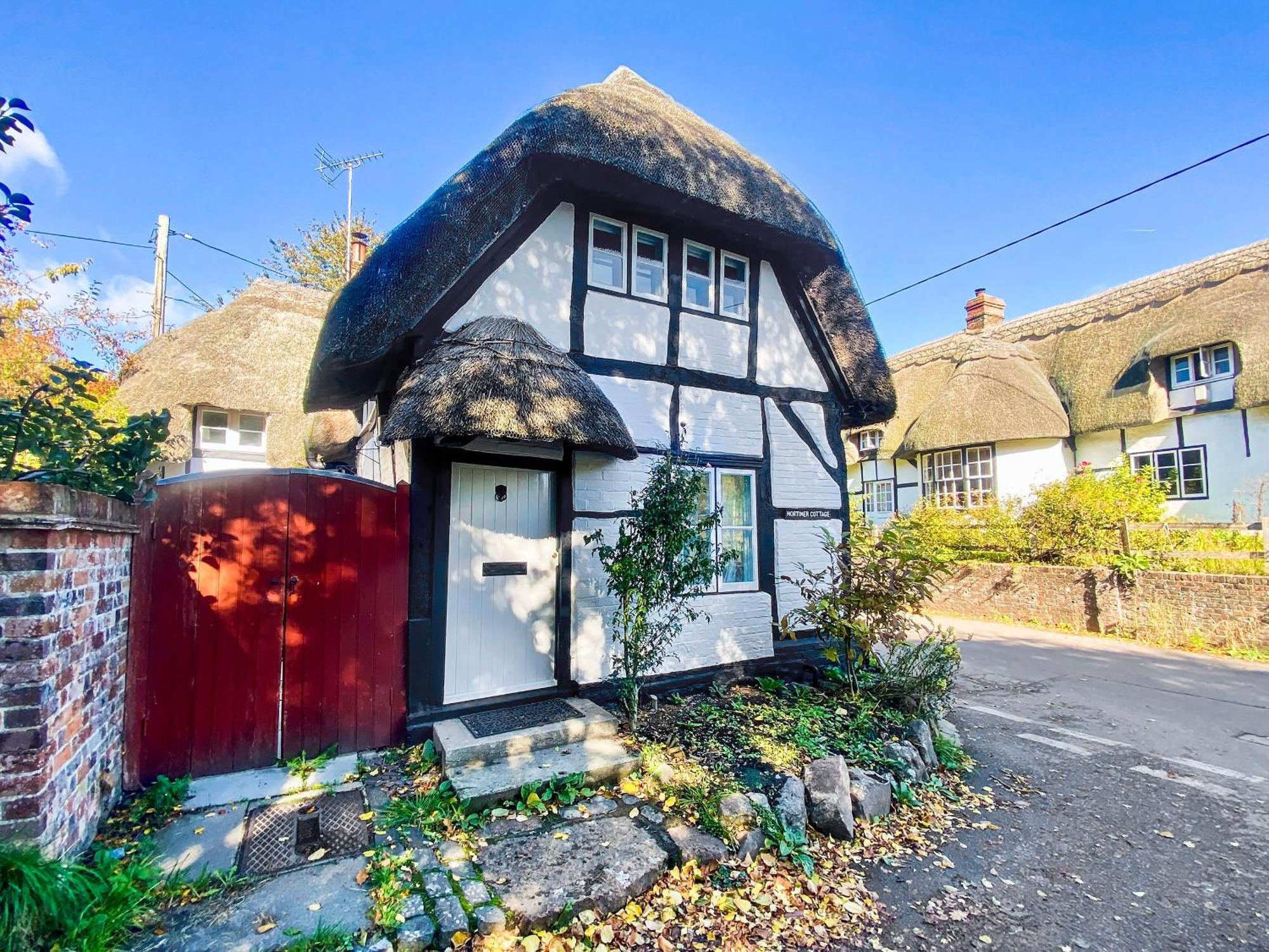 Mortimer Cottage Wootton Rivers Exteriör bild