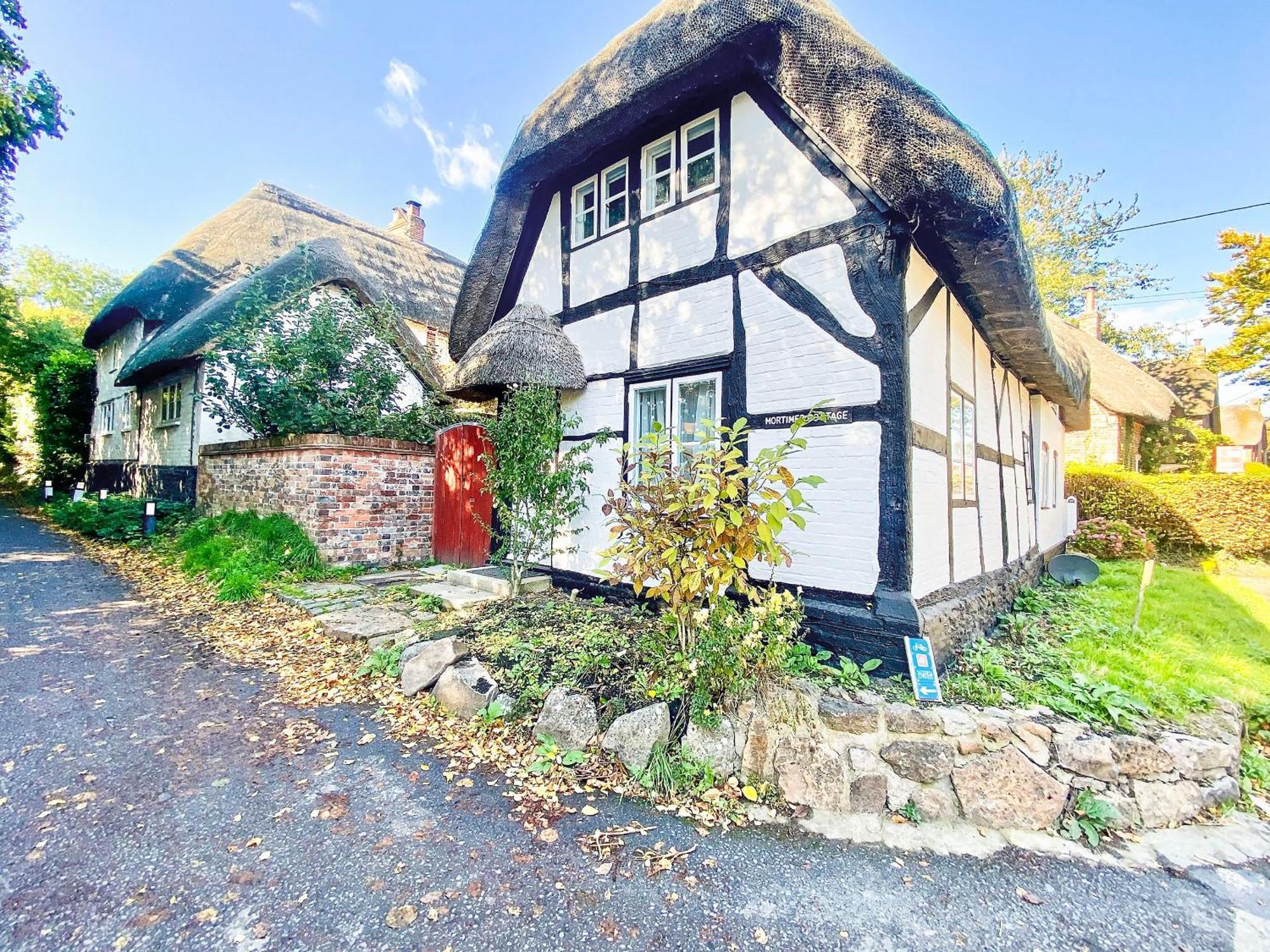 Mortimer Cottage Wootton Rivers Exteriör bild